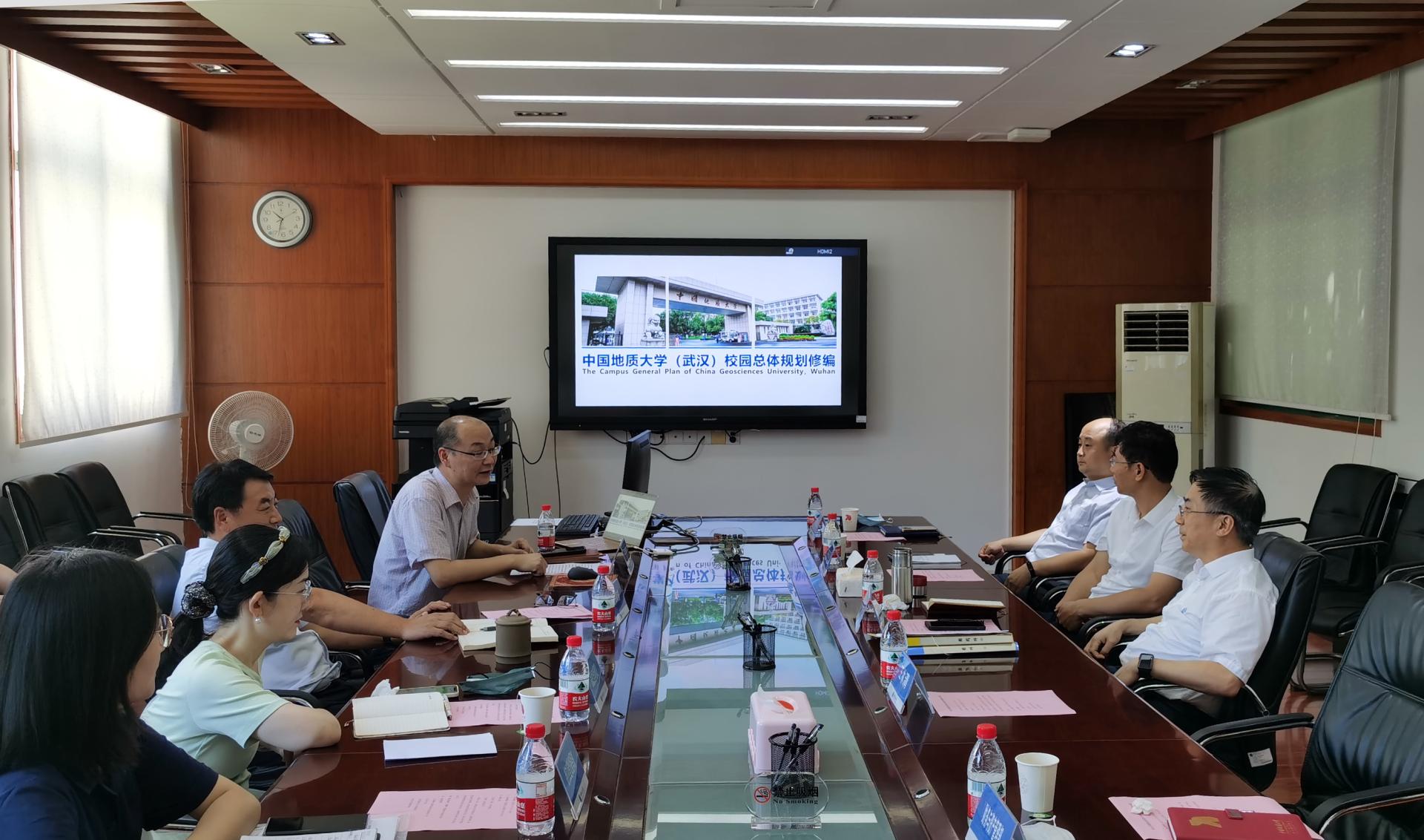 中國(guó)地質(zhì)大學(xué)(武漢)校長(zhǎng)王焰新到校園規(guī)劃與基建處調(diào)研-地大熱能 中國(guó)地質(zhì)大學(xué)(武漢)校長(zhǎng)王焰新到校園規(guī)劃與基建處調(diào)研-地大熱能