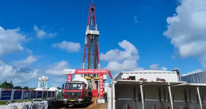 我國最深地熱科探井完鉆 助力深層地熱資源規(guī)?；_發(fā)利用-地大熱能