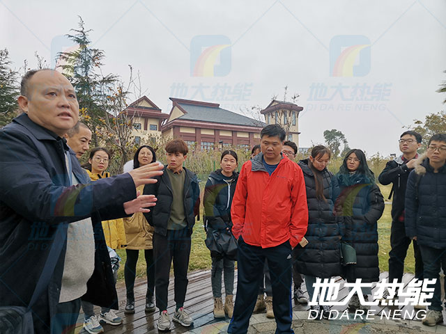 地大熱能致敬教師節(jié)|專業(yè)地熱勘查-鉆井-清潔能源服務(wù)商 地大熱能致敬教師節(jié)|專業(yè)地熱勘查-鉆井-清潔能源服務(wù)商